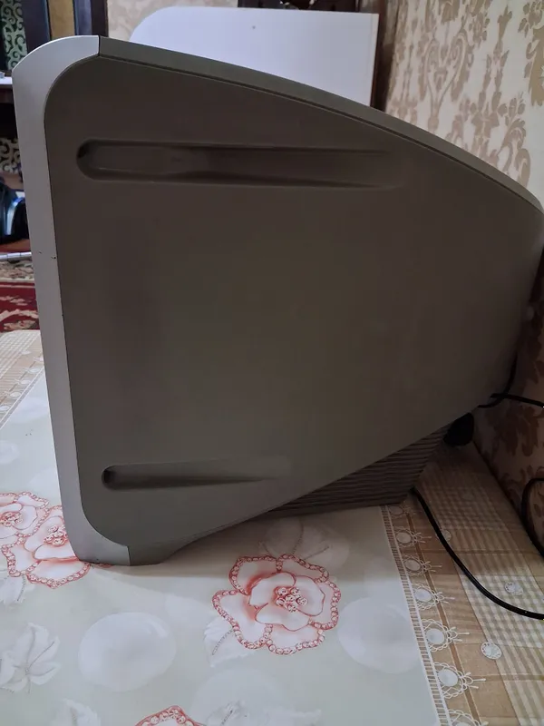 Sony Televizor. 3