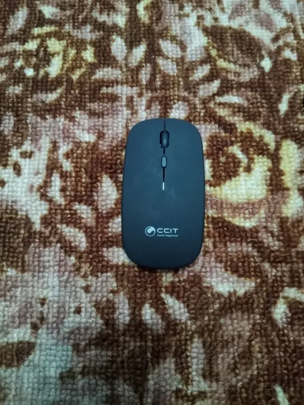 Продаю клавиатуру bluetooth и + к нему мышь, в отличном состоянии 2