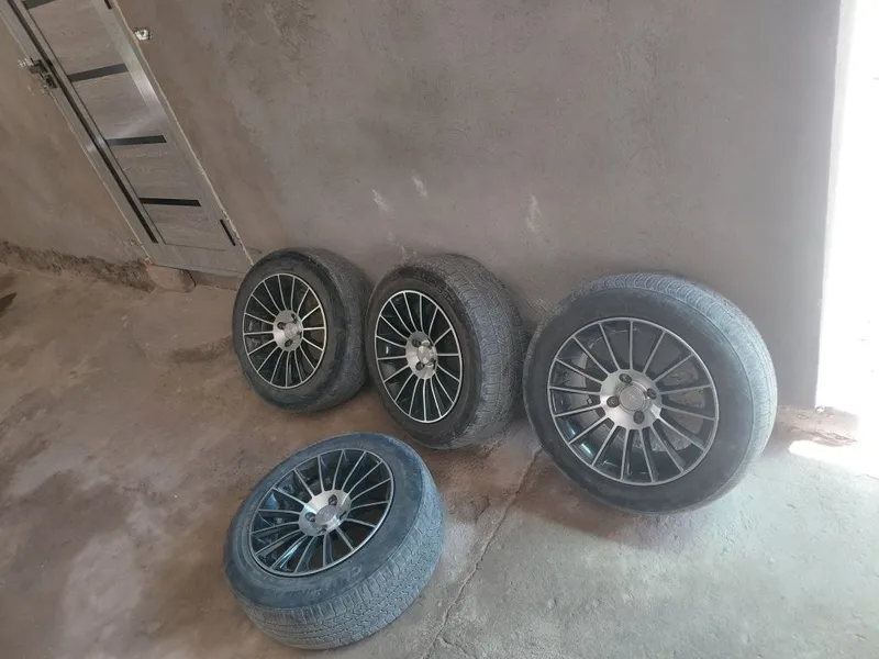 15 li diska balon sotiladi 15 li diska balon sotiladi
