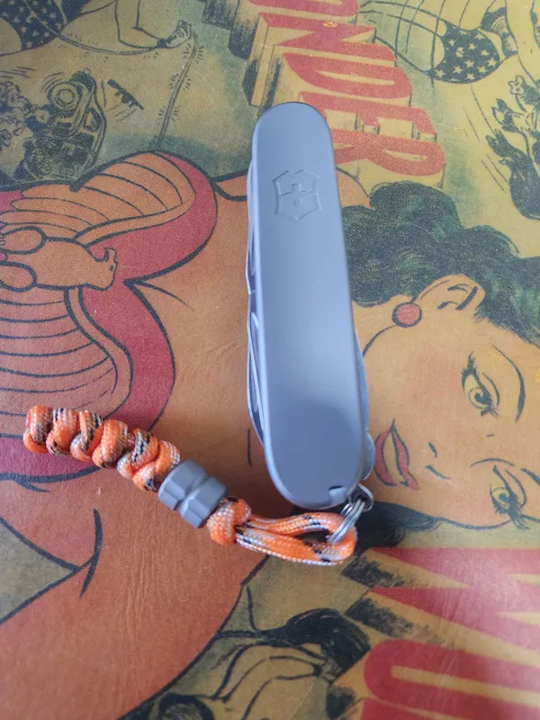 Victorinox Climber с титановыми накладками и чехлом 2 Victorinox Climber с титановыми накладками и чехлом 2