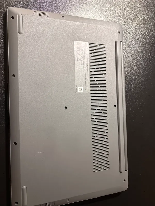 Lenovo IdeaPad 3 15IAU7 2
