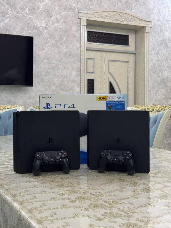 Plastation4 slim 2 Plastation4 slim 2