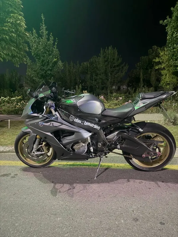 BMW S1000RR 2017 1 BMW S1000RR 2017 1
