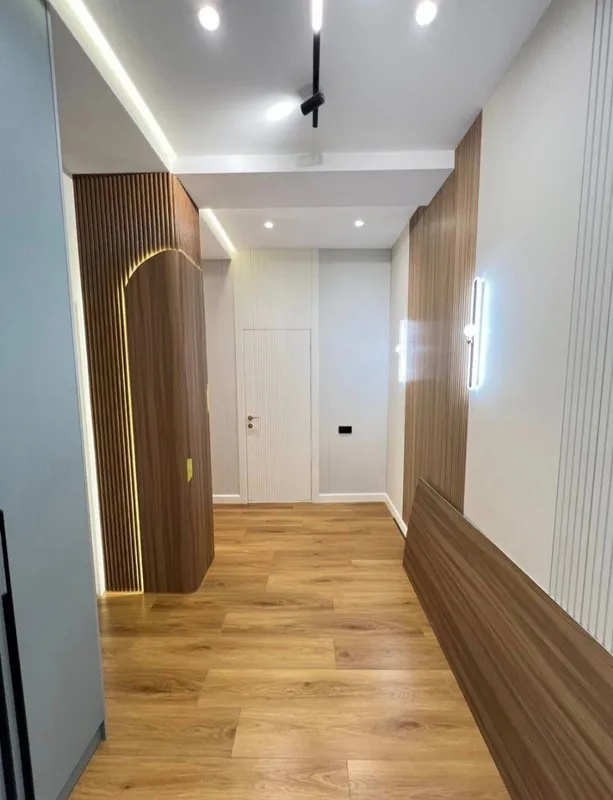 Финансовый институт, ЖК Imperial Club City
2ком 5