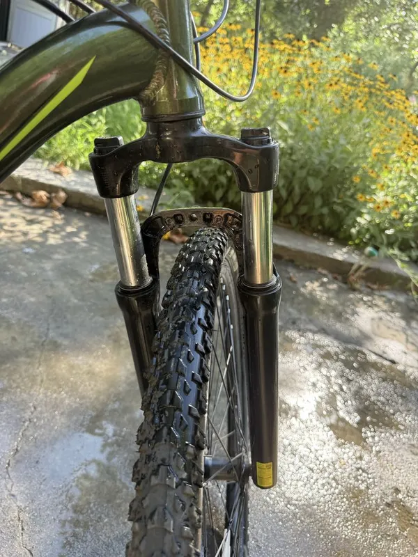 Велосипед Mongoose Montana 2 Велосипед Mongoose Montana 2