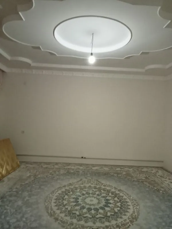 4 xonali davlat tomonidan qurilgan kotej