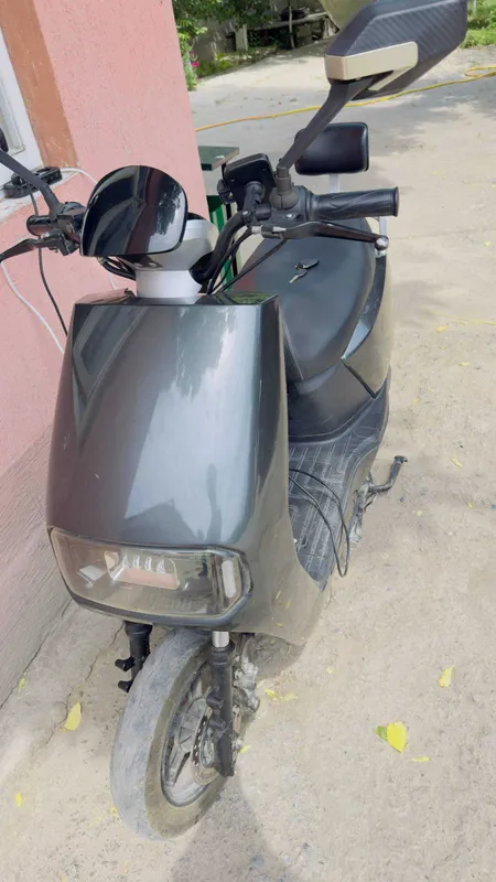 Электрон Скутор 70км сотилади 350$ 1