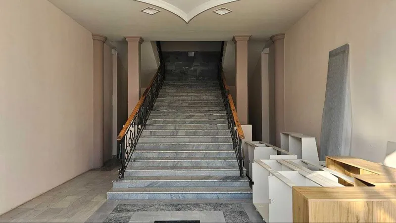 Паркентский Риезий база 20-сот строения 2300 м² въезд — фото 2