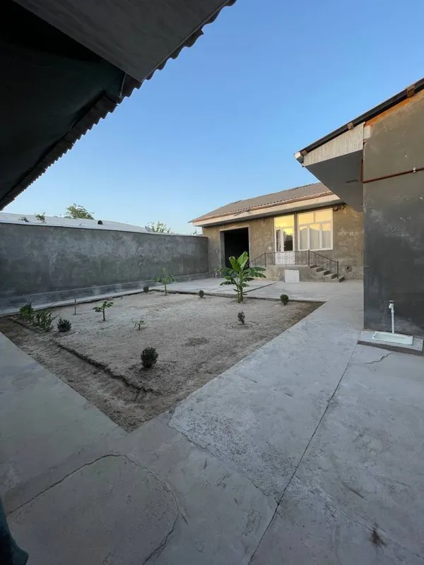 Uy yonida: Maktab, bogʻcha, karzinka, park, bolalar un maydoncha bor — фото 2