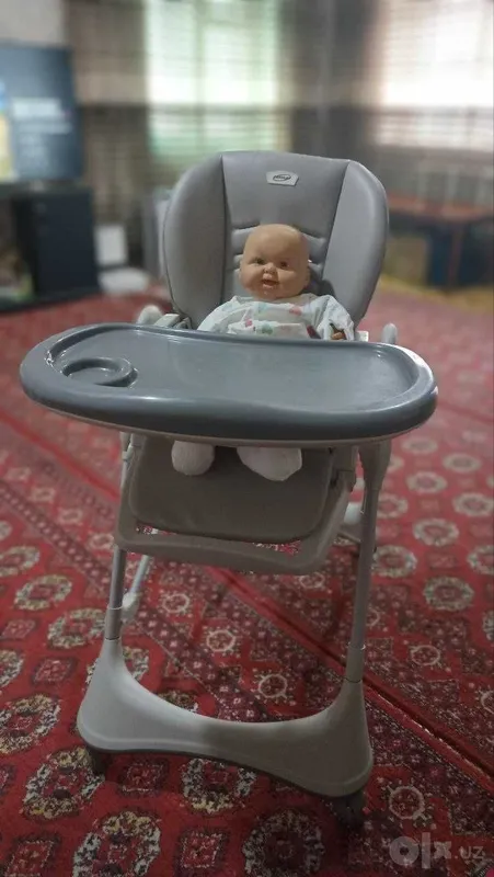 Продам детский столик 1