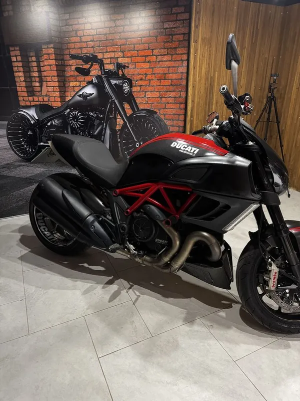 Ducati Diavel Carbon 1260 куб 2011 yil | булиб тулаш ва заказ га хам — фото 4 Ducati Diavel Carbon 1260 куб 2011 yil | булиб тулаш ва заказ га хам — фото 4
