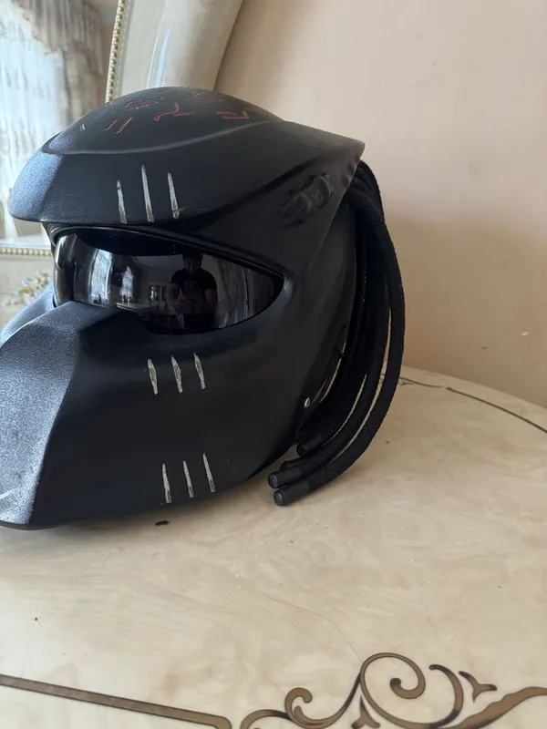 Moto shlem Predator Xishnik 3