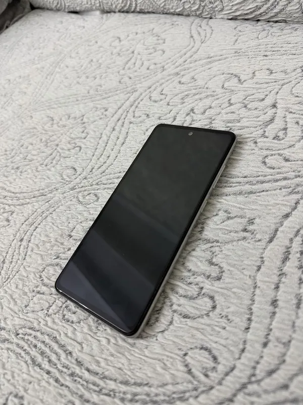 Samsung a52 holati yaxshi 2 Samsung a52 holati yaxshi 2