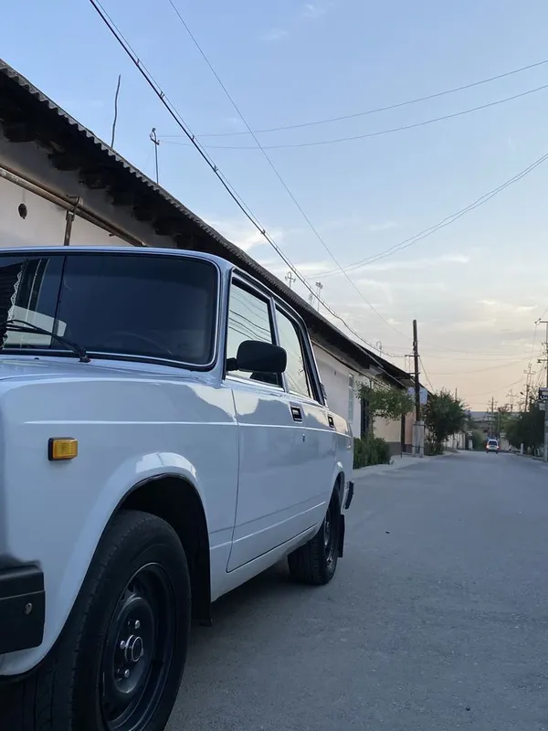 Lada 2107 sotiladi xolati ideal rasxot yoq yli 2012 2 Lada 2107 sotiladi xolati ideal rasxot yoq yli 2012 2