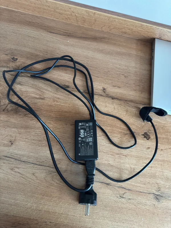 HP ProBook 455 G9 Ryzen 7 8GB 512GB SSD Win11 Pro 8