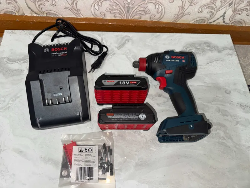 Аккумуляторный Гайковерт BOSCH GDX 18V-200 Professional 1
