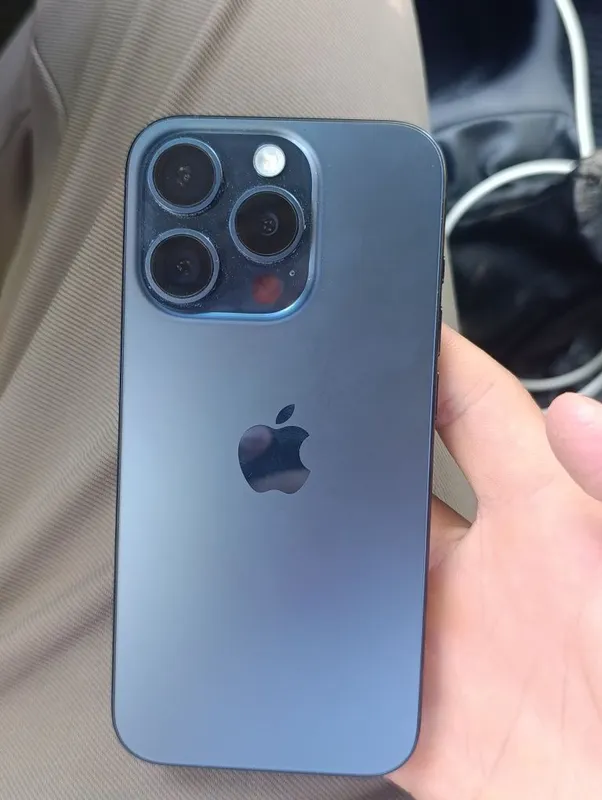 Iphone 15 pro (LLA) 1 Iphone 15 pro (LLA) 1