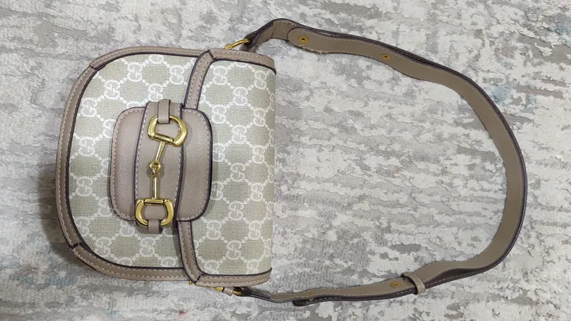 Gucci sumka