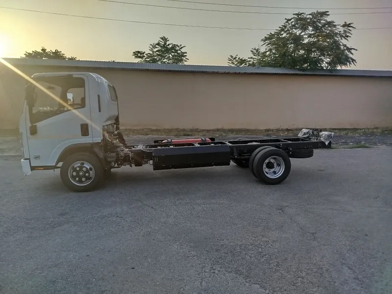 Isuzi marka 82 senji 4