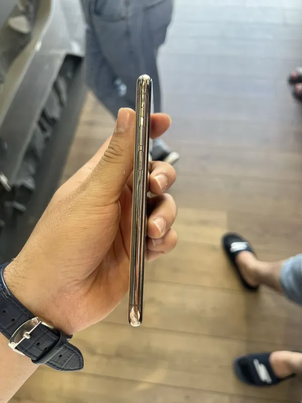Iphone 11 pro 64 gb — фото 1