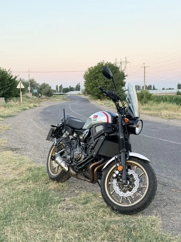 Yamaha xsr700 new motosikle 2023 1 Yamaha xsr700 new motosikle 2023 1