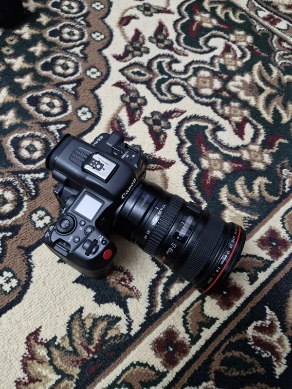 Canon R5C Cinema Lagth Raw 8K Sotiladi 2
