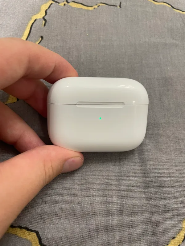 Новые наушники Airpods Pro, есть новая коробка 2 Новые наушники Airpods Pro, есть новая коробка 2