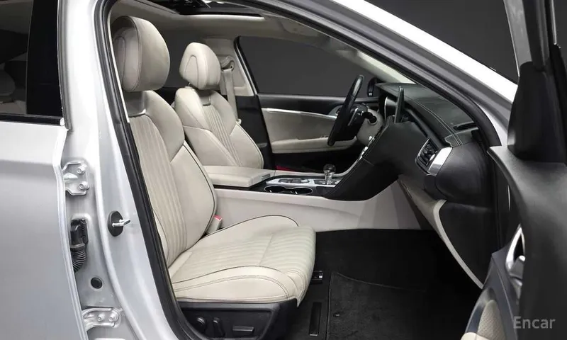 Genesis G70 2.0T 7 Genesis G70 2.0T 7