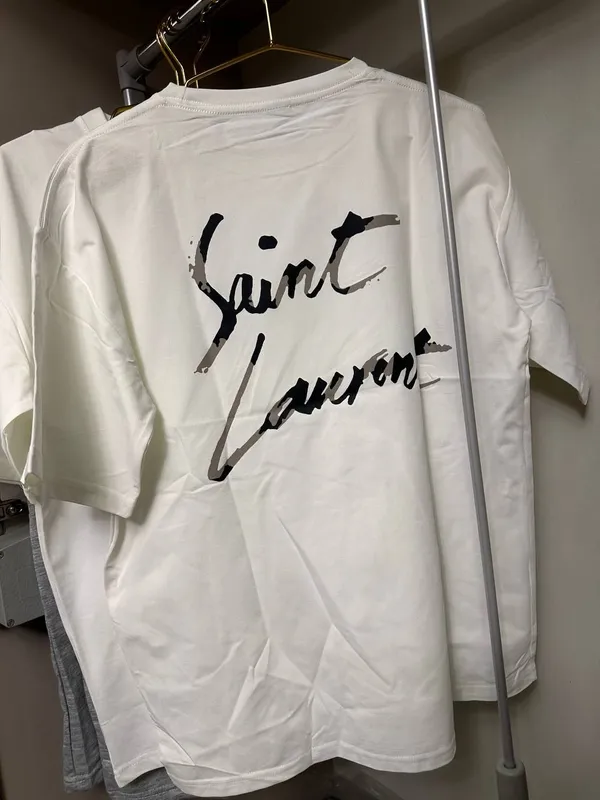 Saint laurent 1