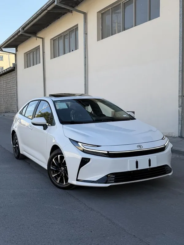 Toyota corolla 2026 hybid 2