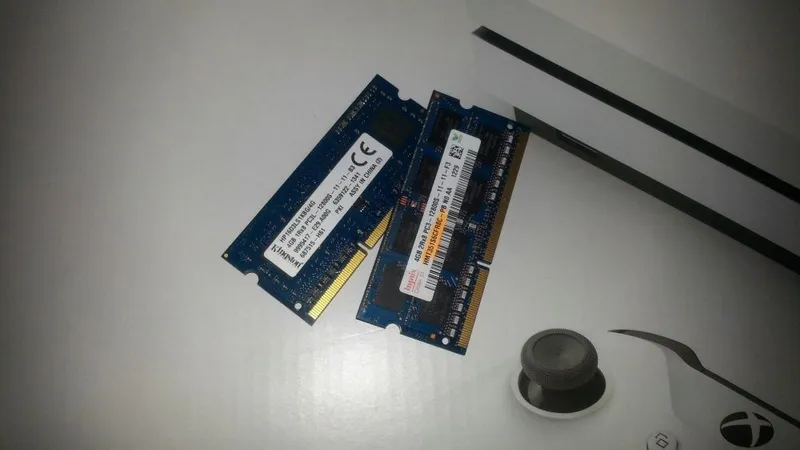 Продам DDR3 4Gb х 2 8Gb 12800 для ноутбуков в идеальном состоянии с Г