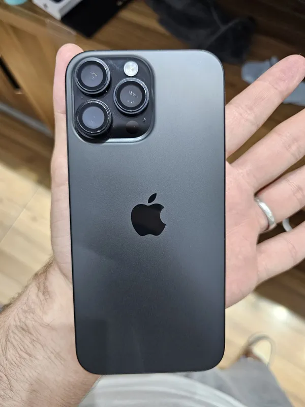Iphone 16 pro max 1 Iphone 16 pro max 1