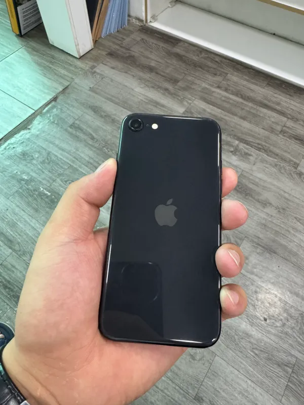 Iphone SE 2020 2 Iphone SE 2020 2