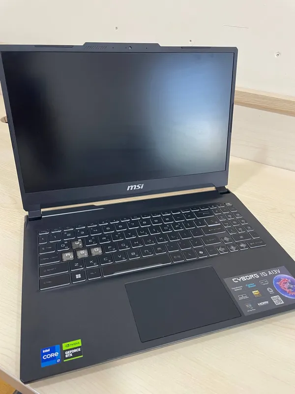 MSI Cyborg 15 1