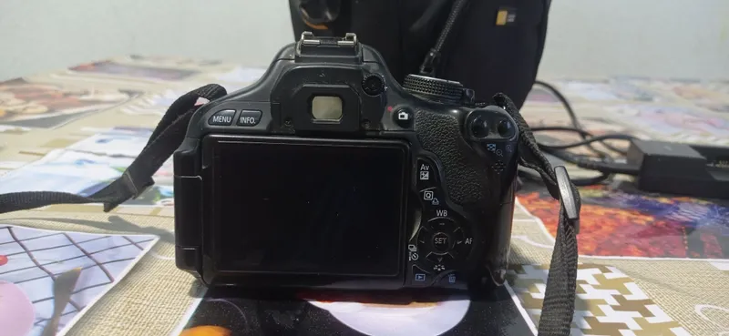 Fotoapparat Canon eos 600D — фото 3
