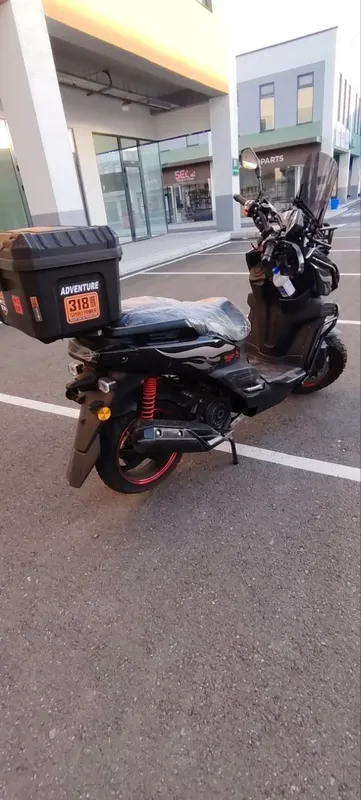 Sukuter 150cc tank 2