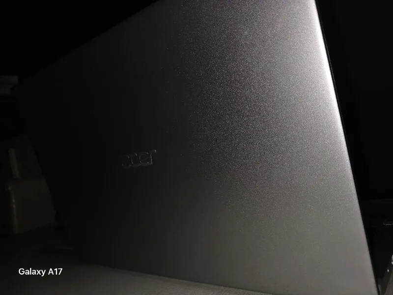 Acer Aspire5 corei 3 ofisnoy 3 Acer Aspire5 corei 3 ofisnoy 3