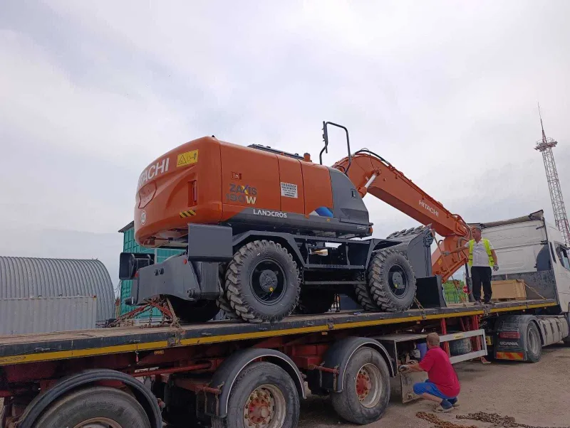 Колесный экскаватор Hitachi ZX190W-5A