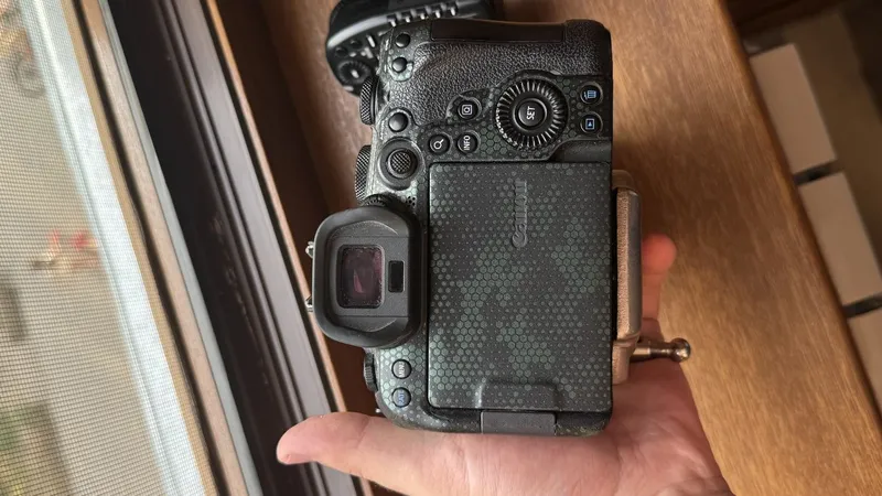 Canon R6 mark ii Body godoox AD100 pro spishka Triger Zaryadchio 2x o 5