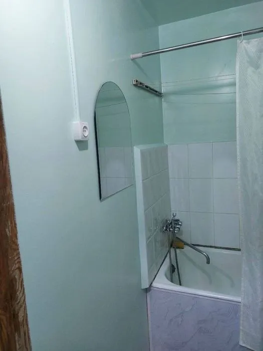 2-комнатная квартира, 50 м², 4/4, Мирзо-Улугбек (Аккурган), метро Пушкин 5