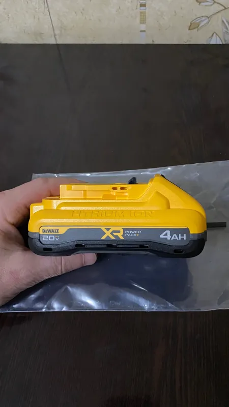 Аккумулятор Dewalt DCB2104 2 Аккумулятор Dewalt DCB2104 2