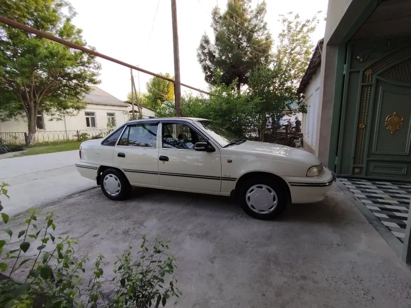 Nexia 2006 yil super sons motorda xolat yaxshi 2