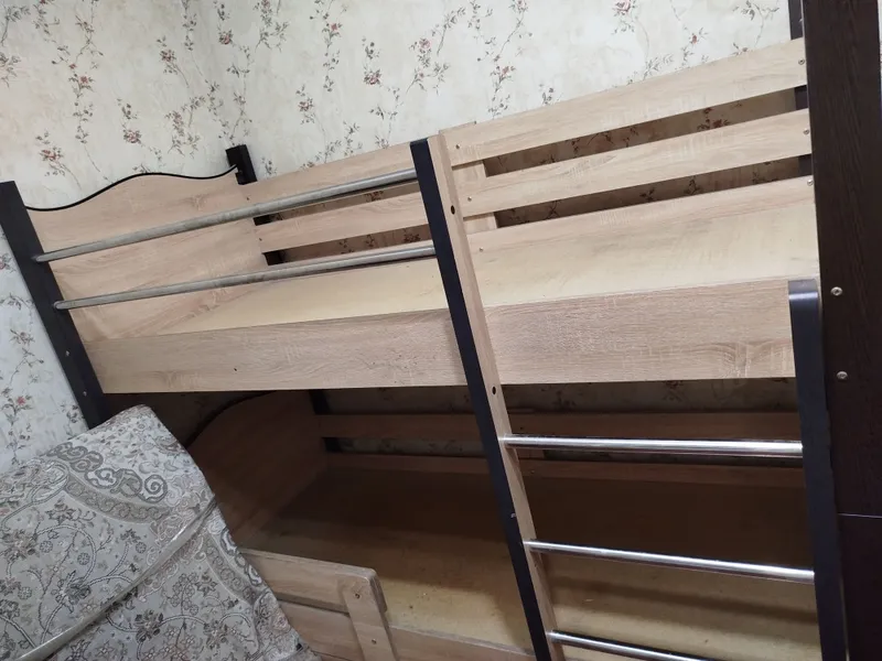 двухэтажная кровать двухэтажная кровать