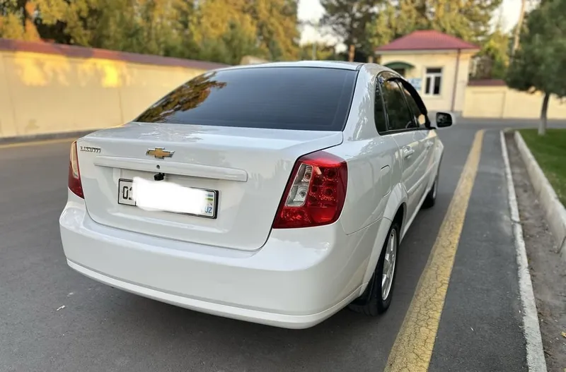 Продам автомобиль Gentra (Lacceti) Elegant 4 Продам автомобиль Gentra (Lacceti) Elegant 4