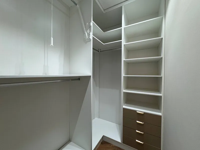 Yunusobodda 103 m²lik 3 xonali kvartira sotiladi · ID 6973 7 Yunusobodda 103 m²lik 3 xonali kvartira sotiladi · ID 6973 7