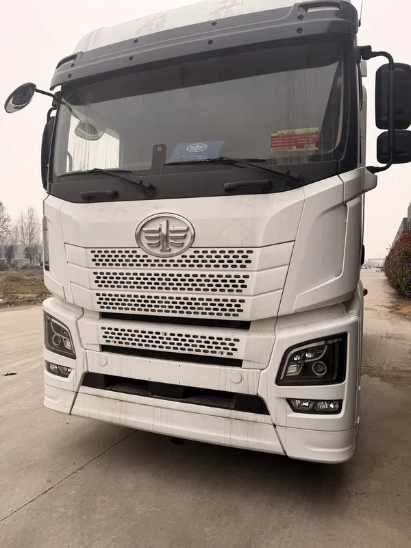 Продается FAW 2024 года