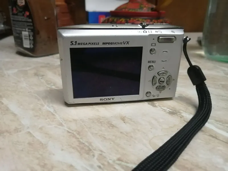 цифровой фотоаппарат Sony CyberShot цифровой фотоаппарат Sony CyberShot