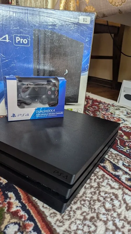 Playstation 4 Pro 1tb+2 ta yangi joystick+450 ta uyin 2