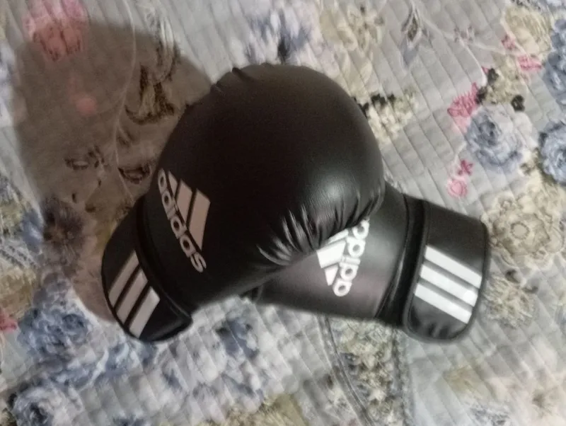 Boks uchun adidas DAN qora rangli perchatki 5 Boks uchun adidas DAN qora rangli perchatki 5