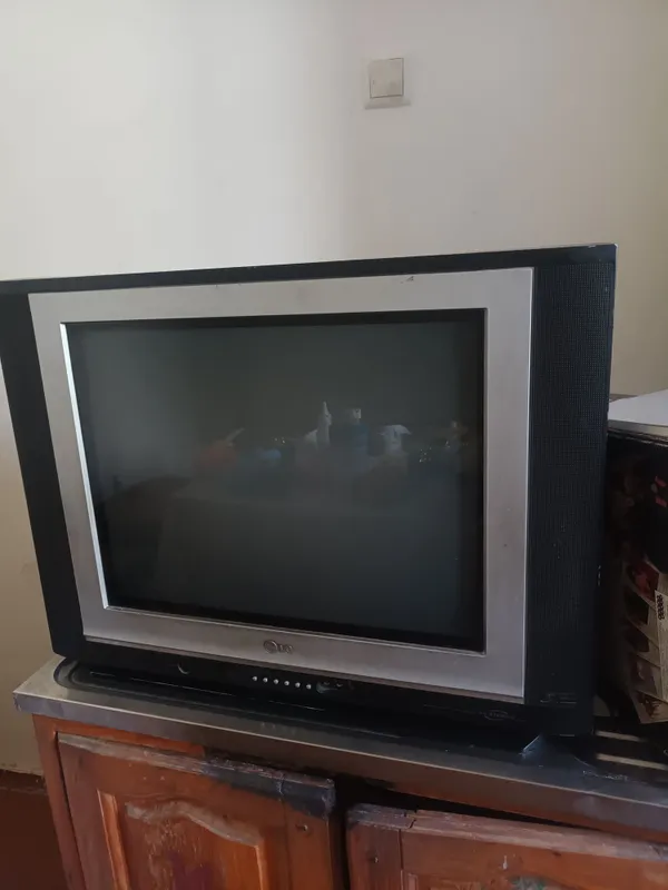 TV в хорошем состоянии — фото 1